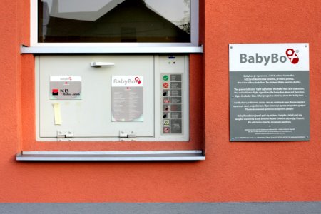 NsP Karviná-Ráj, babybox (1)