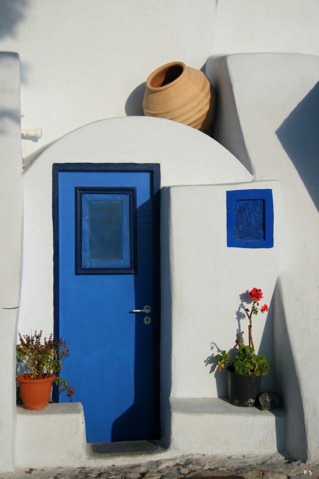 Caldera white houses greece