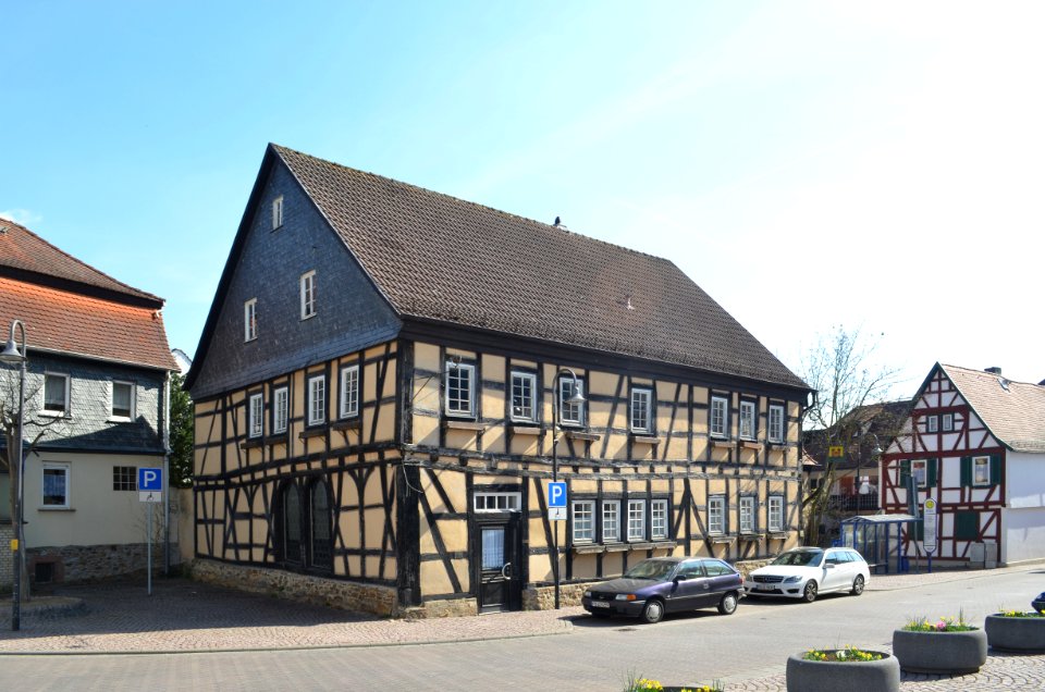 Ober-Rosbach, Homburger Straße 2