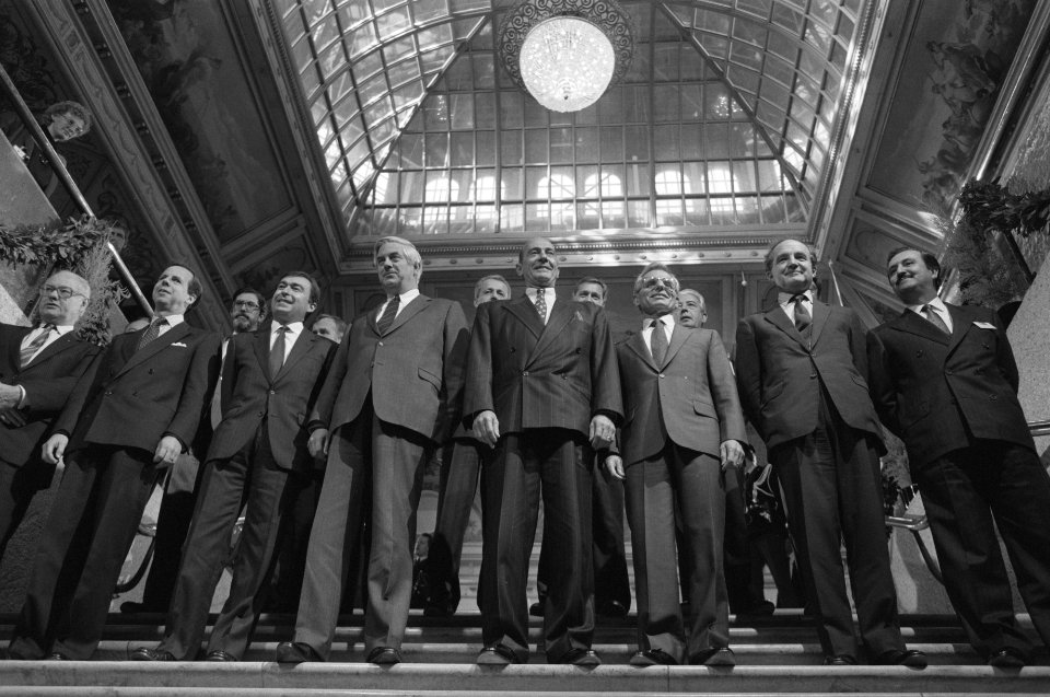 Nuclear Planning Group van de NAVO bijeen in Scheveningen de 16 ministers met in, Bestanddeelnr 934-3484