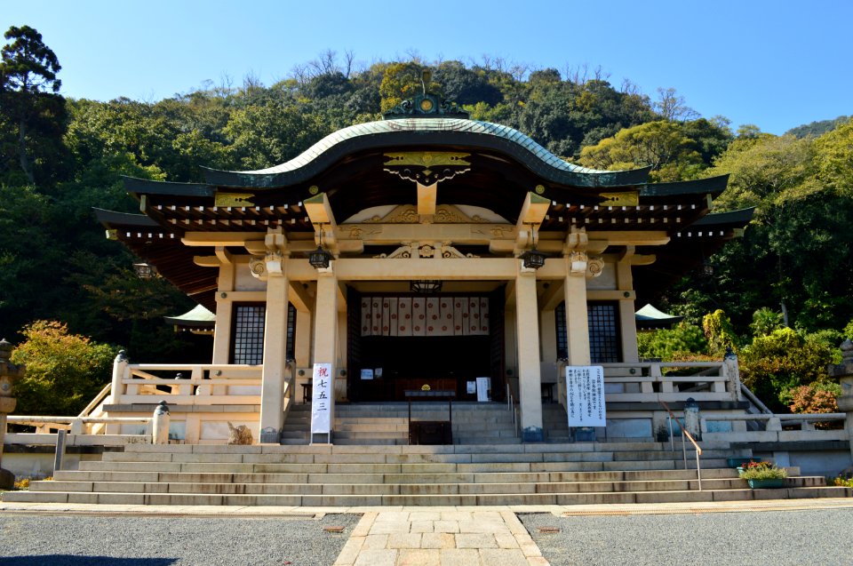 Nunakuma-jinja haiden-2