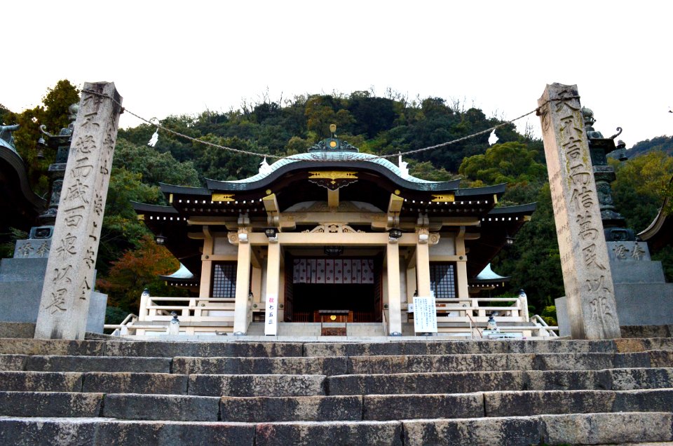 Nunakuma-jinja haiden