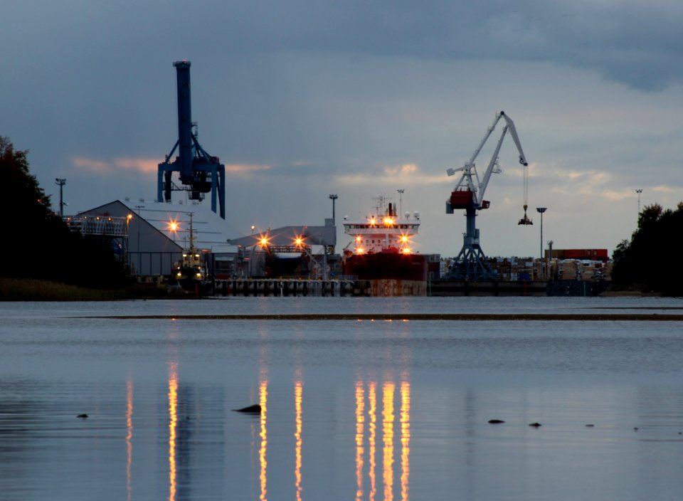 Nuottasaari harbour Oulu 20130930 02