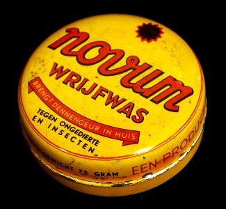 Novum wrijfwas, geel blikje, foto3