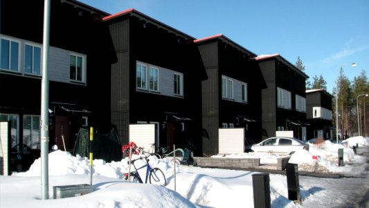 Nydalaviken, Umeå (radhus) photo