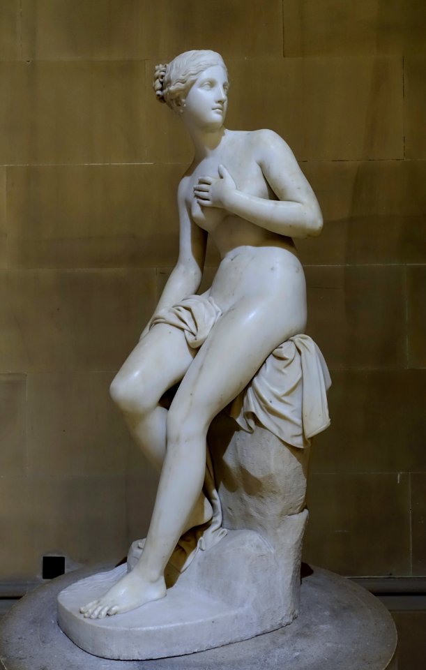 Nymph bathing, by Richard James Wyatt, 1824, marble - Sculpture Gallery, Chatsworth House - Derbyshire, England - DSC03501