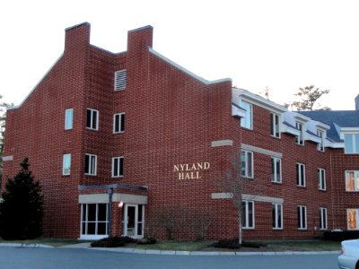 Nyland Hall - Gordon College - DSC02665