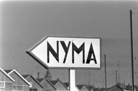 Nyma Textielfabriek te Nijmegen bedreigd door faillissement. Oude watertoren van, Bestanddeelnr 920-6220