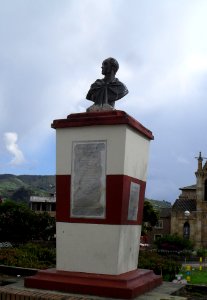 Nuevo Colon Bolivar2