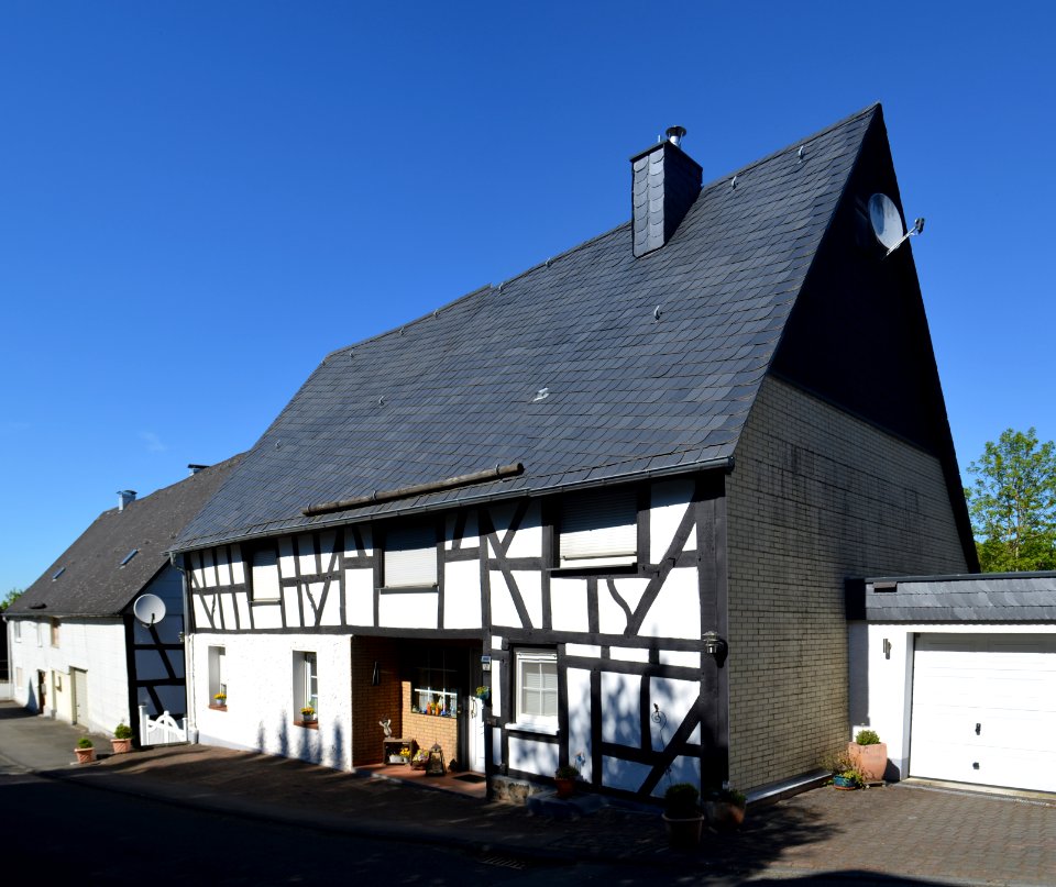 Oberdreisbach, Brunnenstraße 17