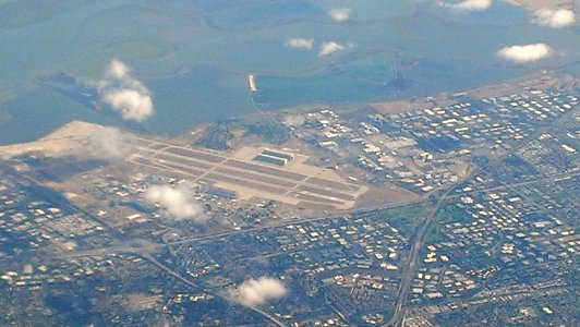 NUQ-Moffett-Field-Aerial-from-west-August-2014