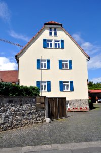 Ober-Erlenbach, Am alten Rathaus 16