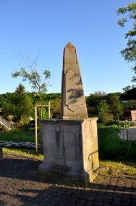 Oberbrechen, Kurtrierischer Stundenstein (1)