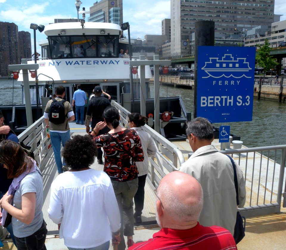 NY Waterway bow loading E34 jeh