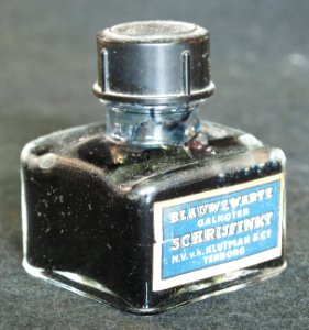 NV vh Klutman & Co, Terborg, Blauwzwarte Galnoten Schrijfinkt, inktpotje, foto 5