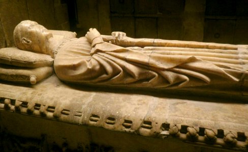 Oñate - Iglesia de San Miguel Arcángel 01