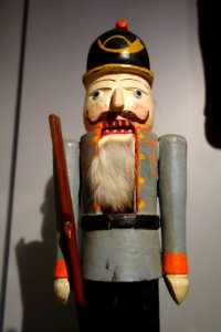 Nutcracker, made by the Fuechtner family, c. 1900-1910 - Museum für Sächsische Volkskunst - DSC08295