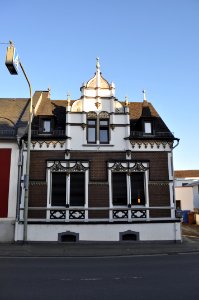 Oberbrechen, Weyerer Straße 10