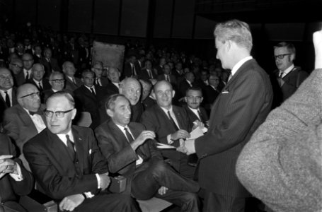 NVV-congres in RAI Amsterdam. Arie de Boon , tweede voorzitter NVV, Bestanddeelnr 922-8362