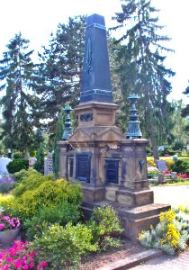 NW Ehrengrab Hetzel