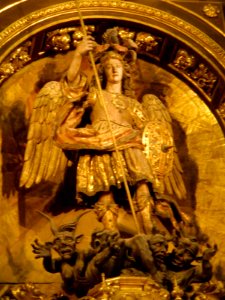 Oñate - Iglesia de San Miguel Arcángel, retablo mayor 6