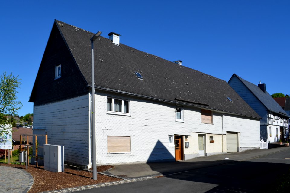 Oberdreisbach, Brunnenstraße 15