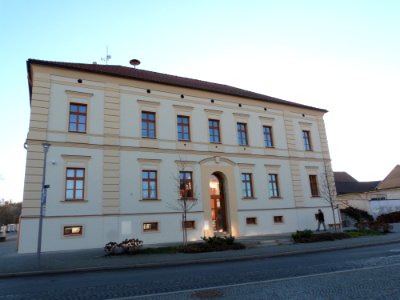 OÚ Dolní Břežany 02
