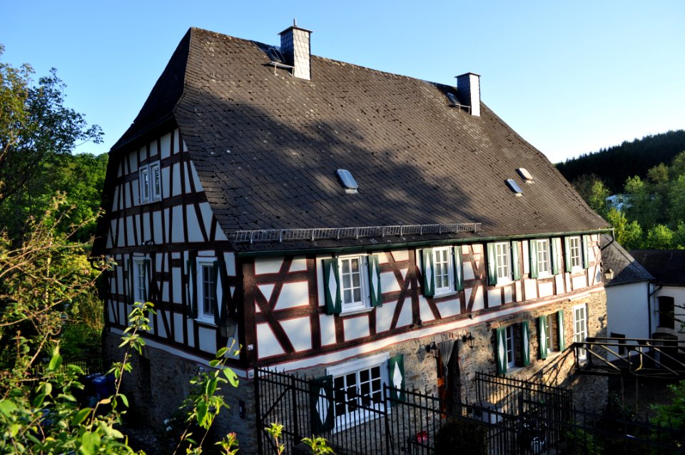 Oberbrechen, Frankfurter Straße 76