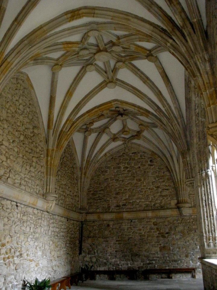 Oñate - Iglesia de San Miguel Arcángel, claustro 10