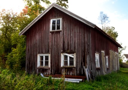 Old abandoned farmhouse in Färlev 4