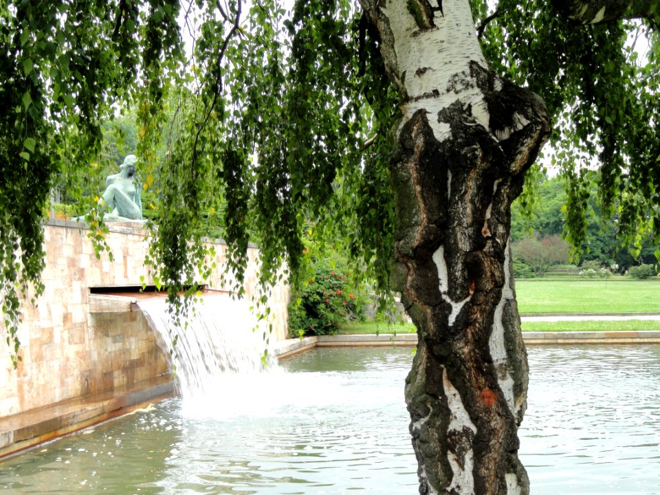 Nymphe am Wasser, Campus Westend - DSC01641