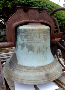 Old bell - First Church of Winthrop, United Methodist - Winthrop, Massachusetts - DSC04307