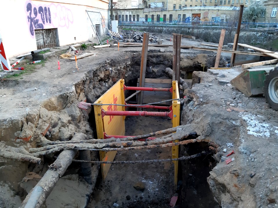 OKOLI VOJENSKA NEMOCNICE BRNO 20190401 74