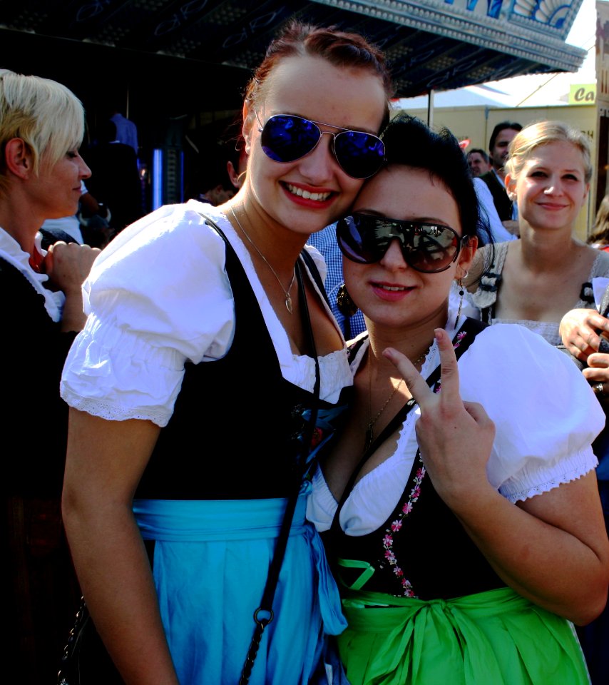 Oktoberfest 2011 Dirndl