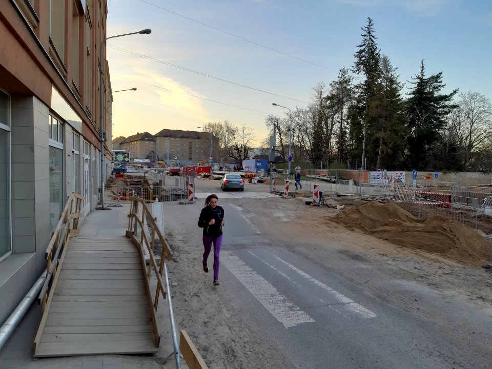 OKOLI VOJENSKA NEMOCNICE BRNO 20190401 86