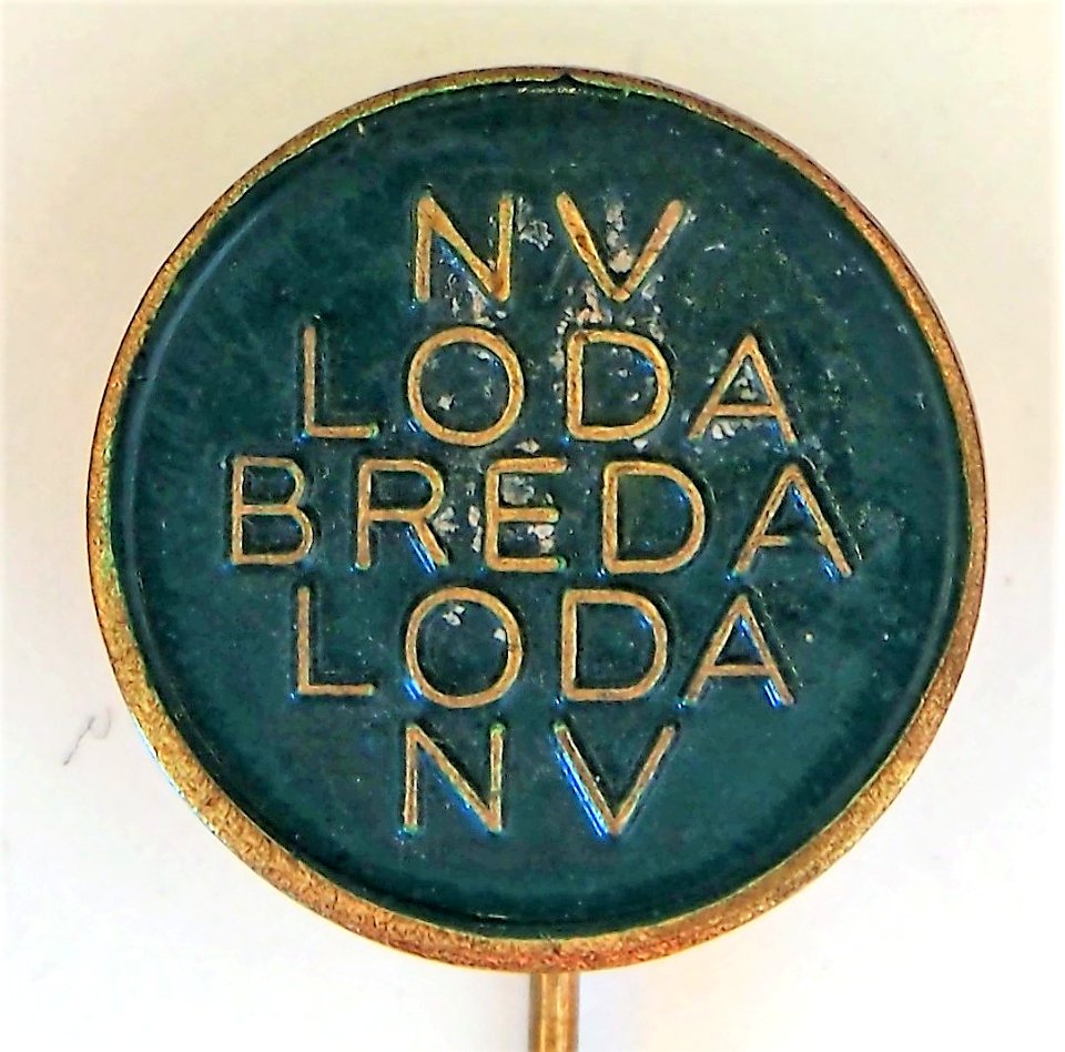 NV Loda Breda, groen reclame speldje