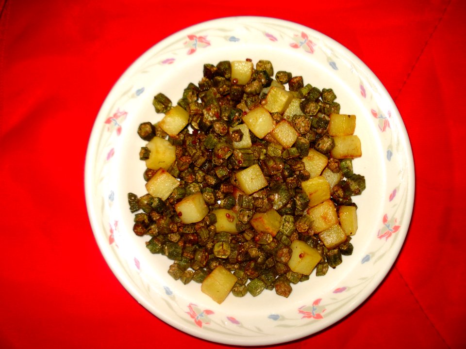 Okra Fry With Potatoes