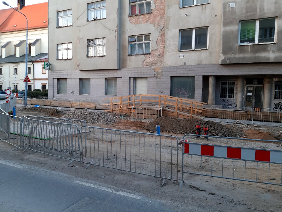 OKOLI VOJENSKA NEMOCNICE BRNO 20190401 94