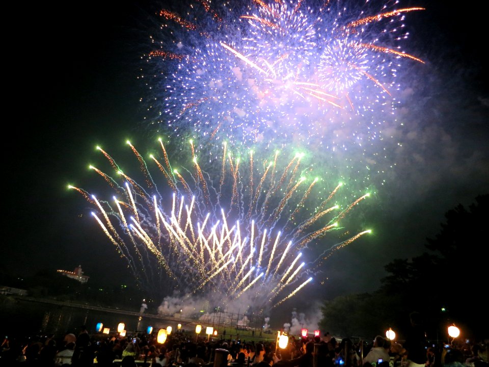 Okazaki-Hanabitaikai-2015-4