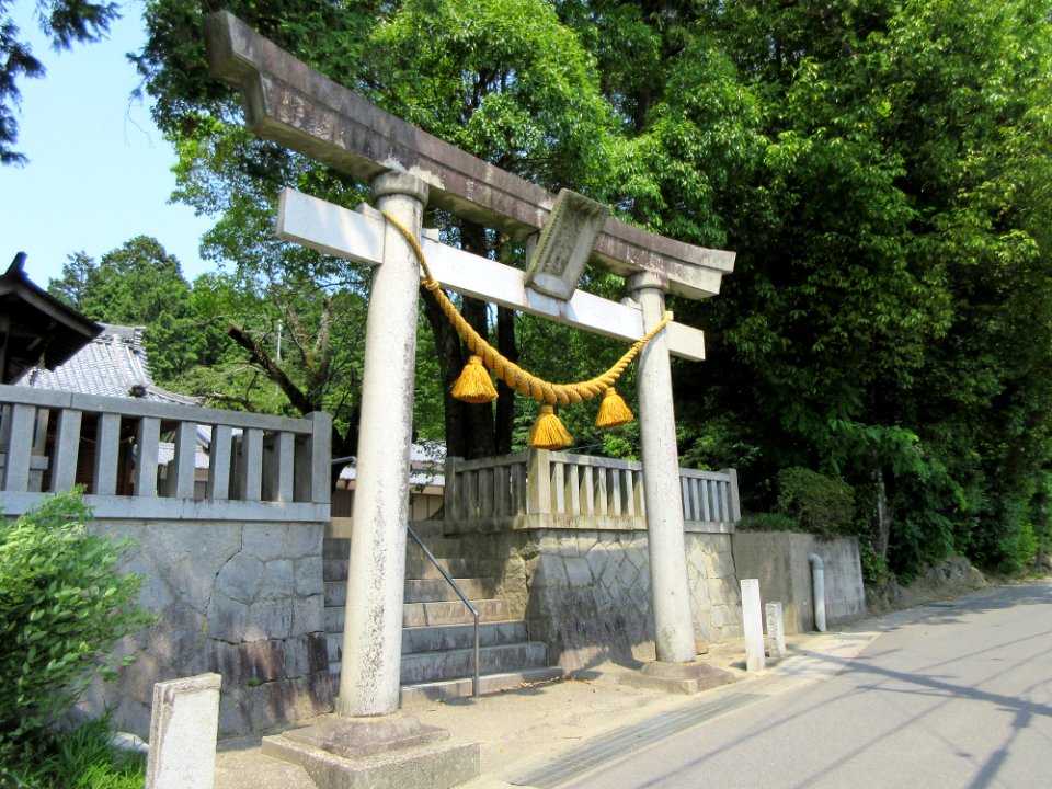 Okazaki-Horacho-Yahashira-Jinja-1