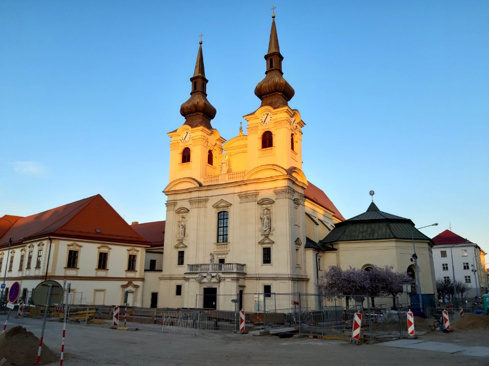 OKOLI VOJENSKA NEMOCNICE BRNO 20190401 79