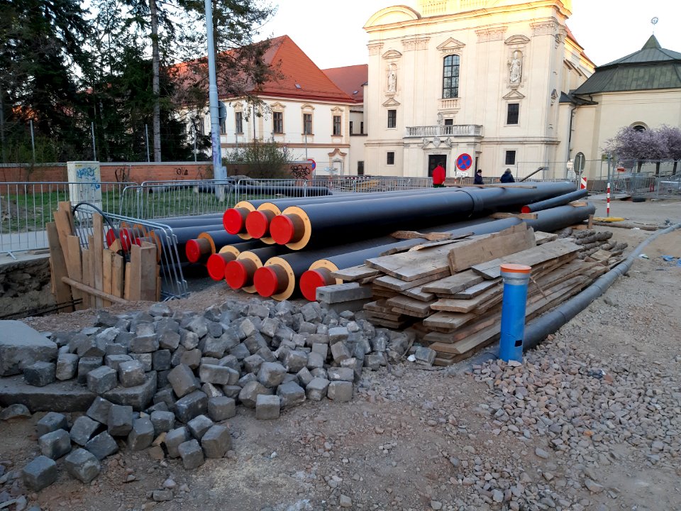 OKOLI VOJENSKA NEMOCNICE BRNO 20190401 78