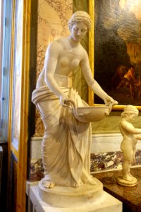 Nymph with bowl, Roman, 2nd century AD, marble - Galleria Borghese - Rome, Italy - DSC04790