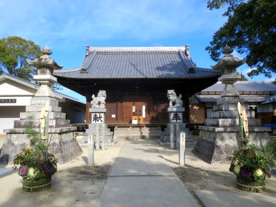 Okazaki-Kasumekento-Jinja-1