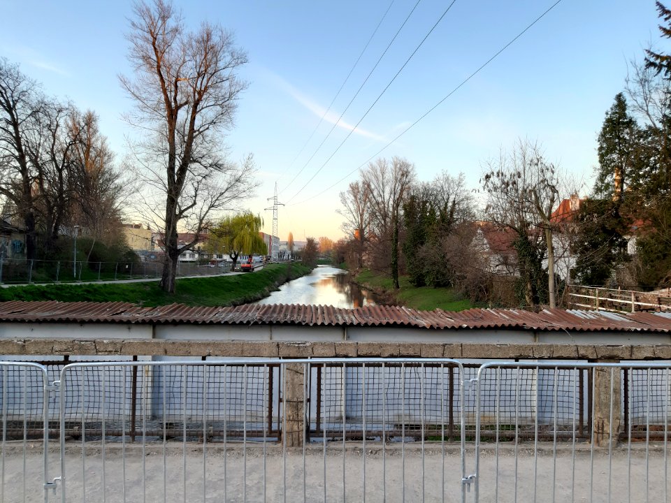 OKOLI VOJENSKA NEMOCNICE BRNO 20190401 70