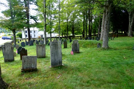 Old Burial Ground - Sturbridge, Massachusetts - DSC06015