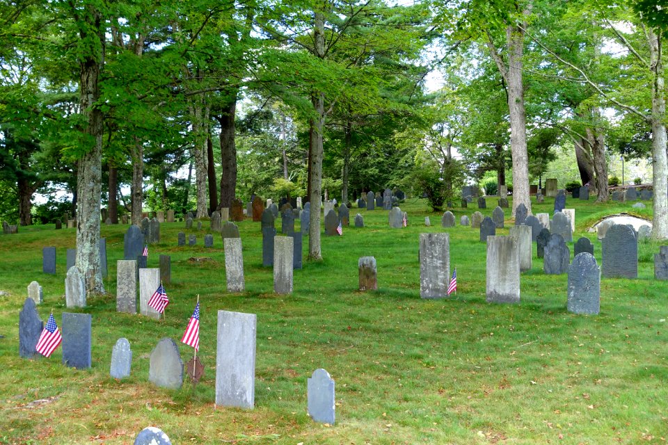 Old Burial Ground - Sturbridge, Massachusetts - DSC06021