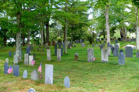 Old Burial Ground - Sturbridge, Massachusetts - DSC06021