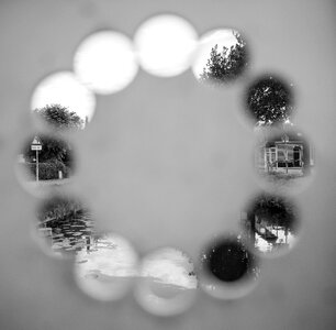 Black and white circles round photo