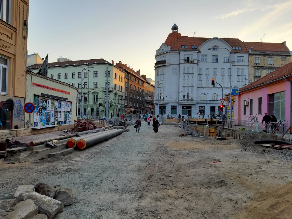 OKOLI VOJENSKA NEMOCNICE BRNO 20190401 21